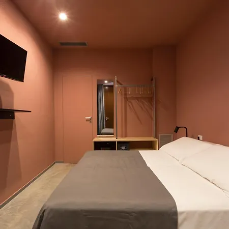 Lele' Guest house *